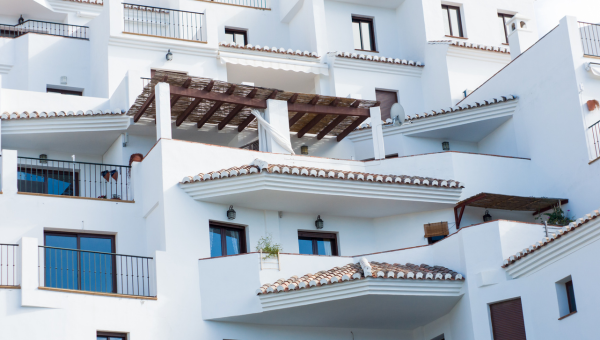 Design sans titre - 2025-08-29T012515.534 https://jbs-makelaar-spanje.com/wp-content/uploads/2025/08/Design-sans-titre-2025-08-29T012515.534.png